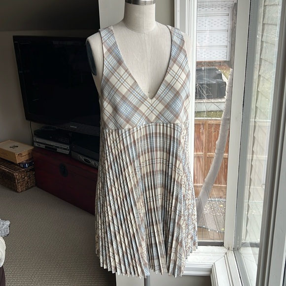 Aritzia / Sunday Best Plaid "Trish" Mini Dress - Picture 1 of 7